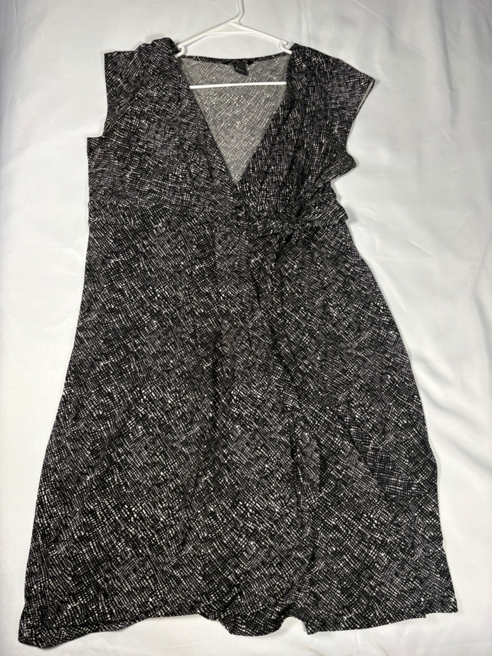 Maternity H&M Black and White Wrap Midi Dress